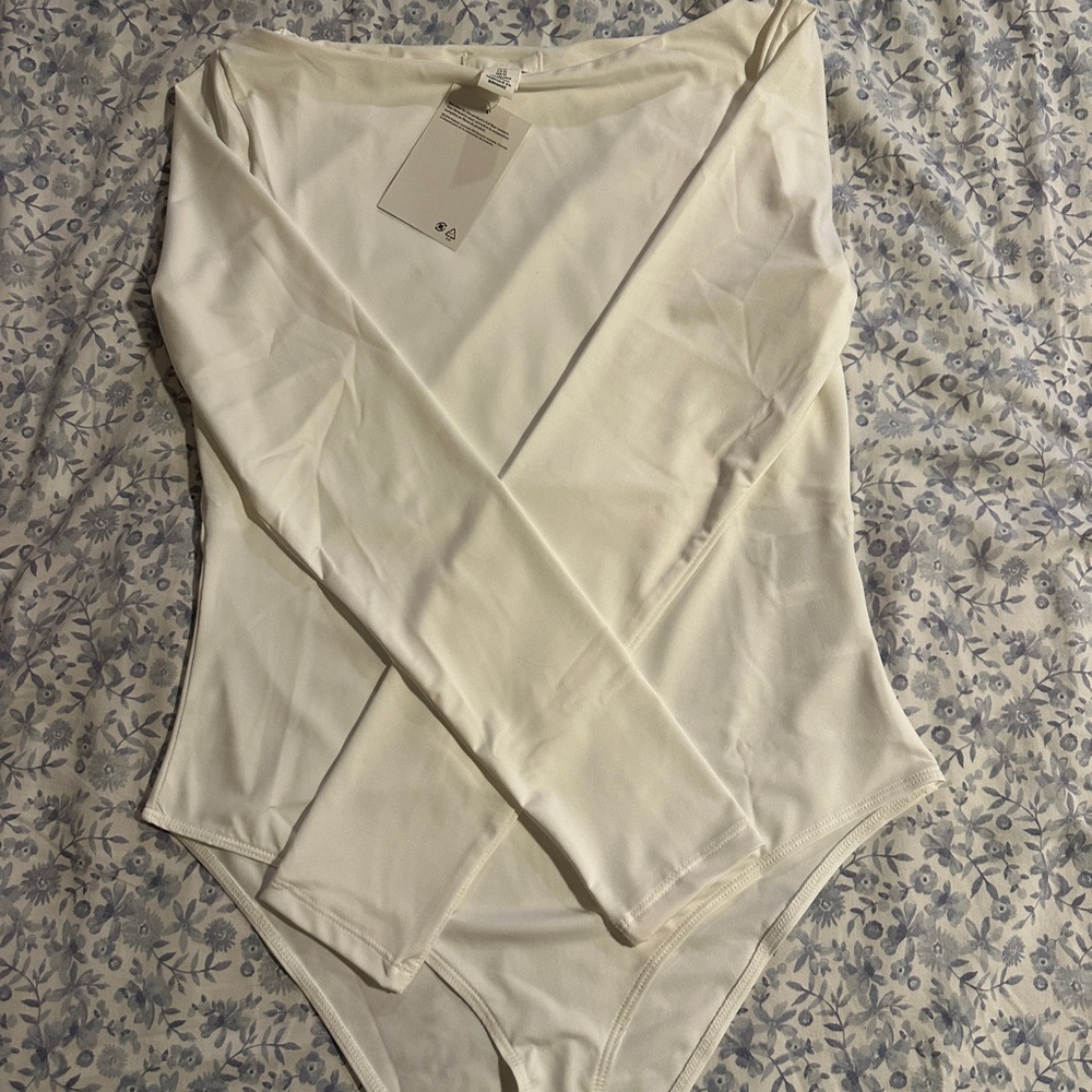 NWT H&M White Boat Neck Long Sleeve Bodysuit